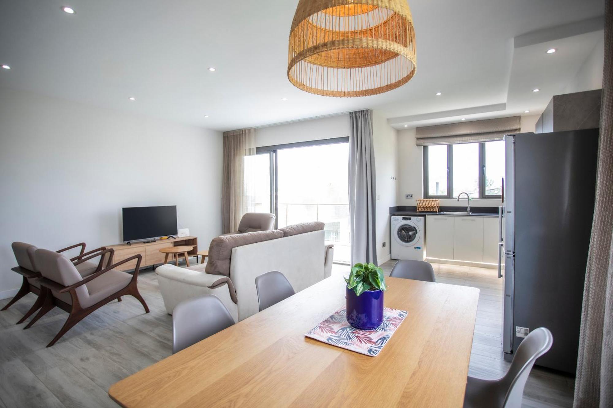 Mayfair Condo In Pereybere Pereybere Beach Екстериор снимка